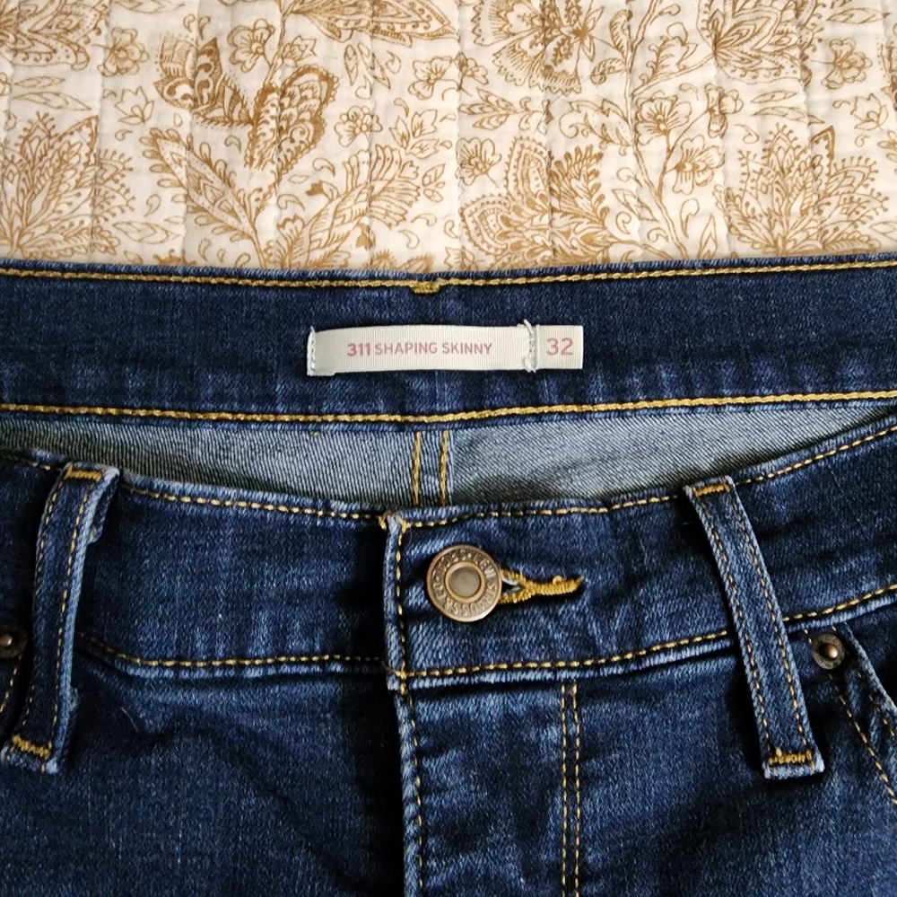 Women's Levi's 311 Shaping Skinny - Picture 3 of 6